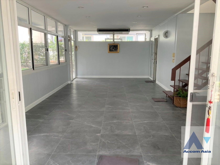 รูป 🔼🔽 AccomA 📩  4 BR House in Yan Nawa (AA45190) - รูปที่ 9/11