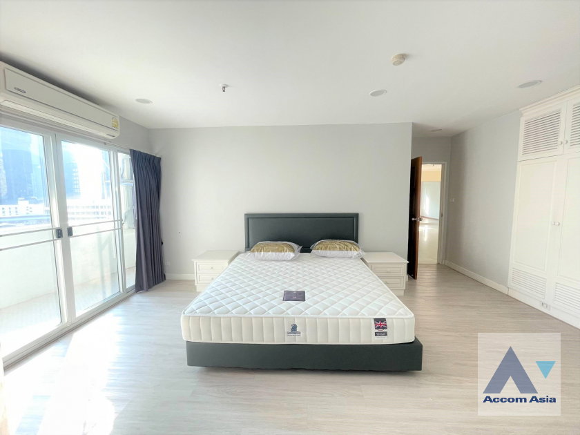 รูป 🔼🔽 AccomA 📩 Pet friendly 3 BR Condominium @Fifty Fifth Tower (AA43975) - รูปที่ 11/19