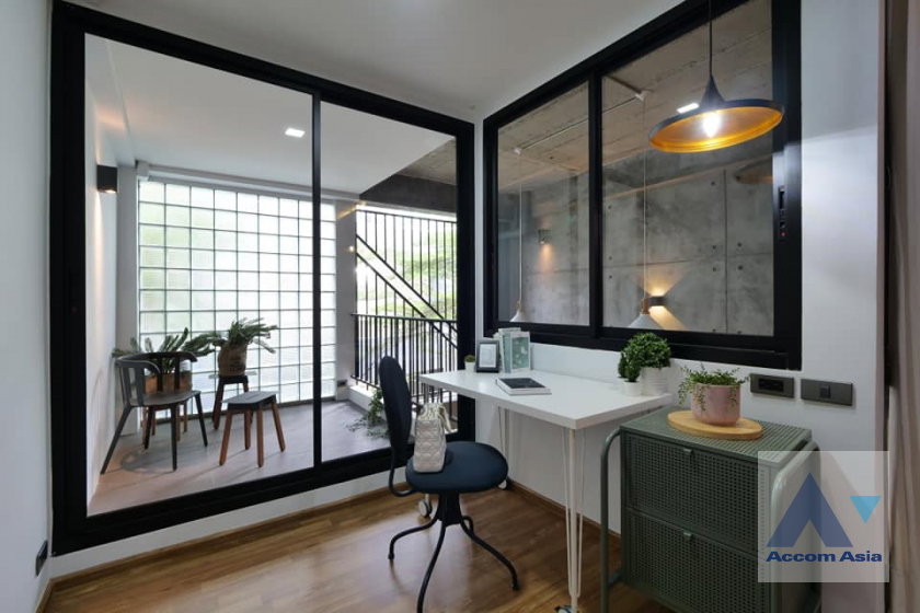 รูป 🔼🔽 AccomA 📩 Pet friendly 5 BR Townhouse in Khlong Tan Nuea (AA30344) - รูปที่ 16/20