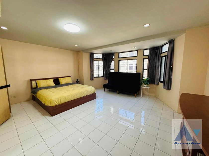 รูป 🔼🔽 AccomA 📩 Pet friendly,Home Office 4 BR Townhouse @Chicha Castle (1818447) - รูปที่ 9/18