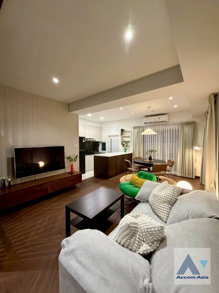 รูป 🔼🔽 AccomA 📩  3 BR Townhouse @ (AA45739) - รูปที่ 1/10