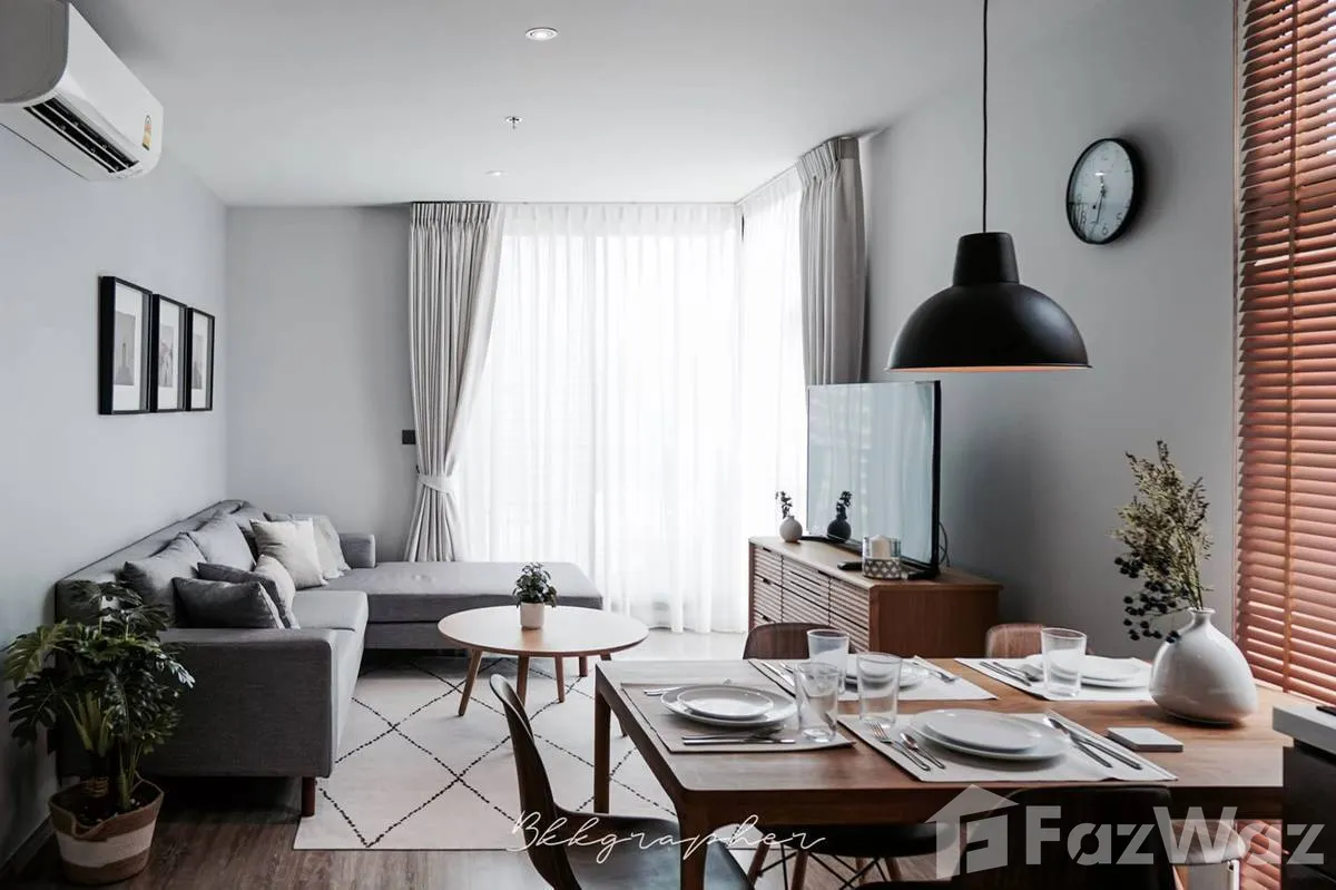 picture INTERIOR DESIGNER FULLY FURNISHED ROOM 6149309 - 8/19