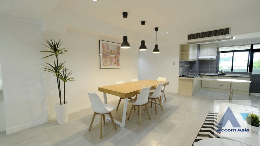 รูป 🔼🔽 AccomA 📩 Royal Castle condo with classic European style  Near BTS Phrom Phong (AA37144) - รูปที่ 6/20