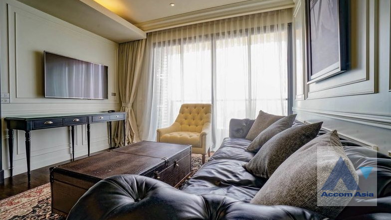 picture ðžð― AccomA ðĐ Â Elegant condo with river view and classic interior (AA19096) - 7/19