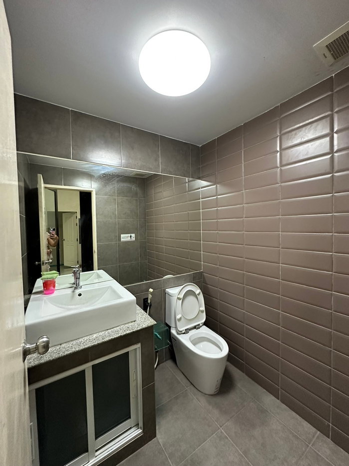 รูป 🏡✨ ให้เช่า ทาวน์โฮม/โฮมออฟฟิศ 3 ชั้น — ทำเลดี ตรงข้าม Central แจ้งวัฒนะ  - รูปที่ 8/15