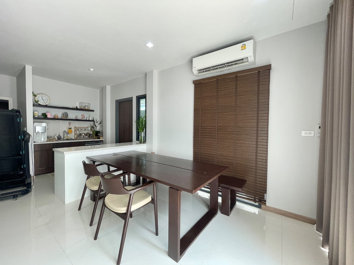 รูป 🚩 ขายด่วน บ้านเดี่ยวโครงการ ซื่อตรง พรีเมี่ยม บางบัวทอง 340 ทำเลดีติดถนนใหญ่ ในสังคมคุณภาพ ✨🪴 - รูปที่ 6/41