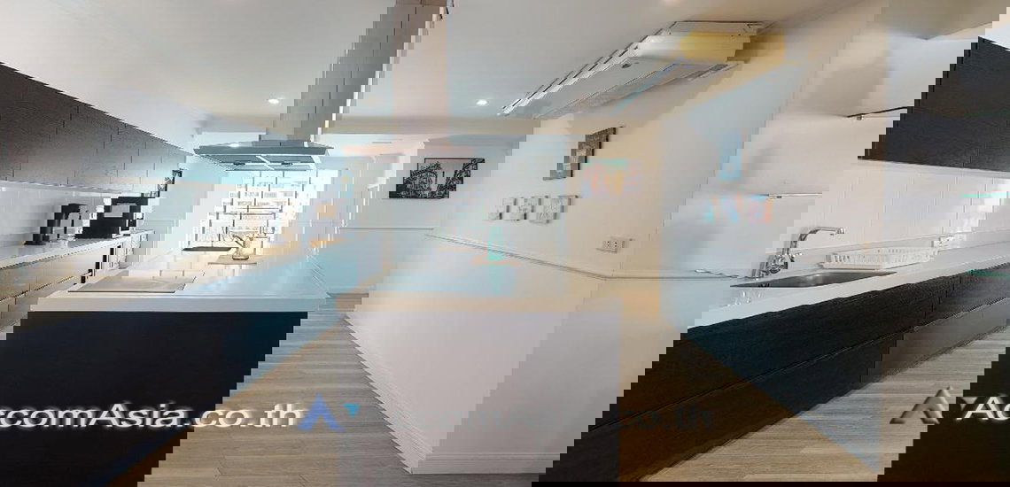 รูป 🔼🔽 AccomA 📩 Bright and spacious condo with modern kitchen in Sukhumvit ( AA29444 ) - รูปที่ 3/17