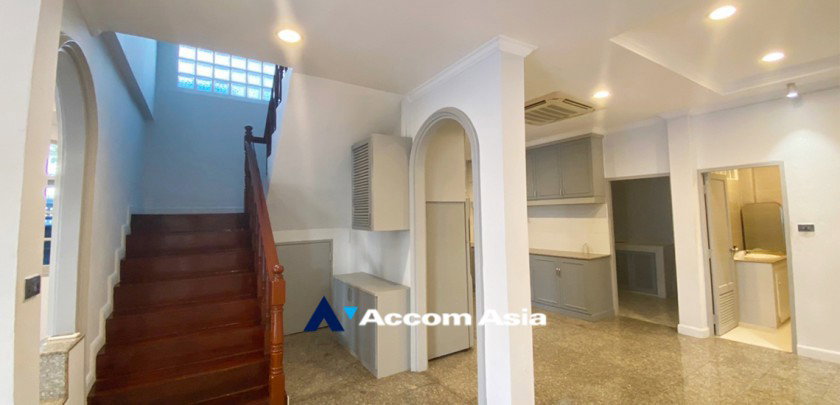 picture 🔼🔽 AccomA 📩 Home Office,Private Swimming Pool 3 BR House in Klong Tan (100041) - 10/20