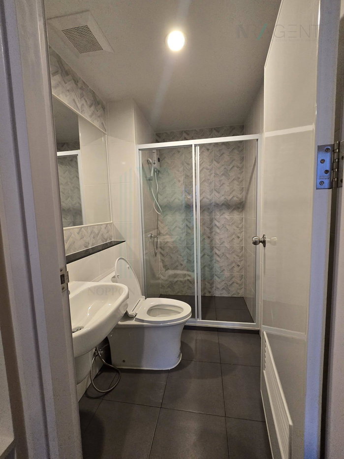 รูป ให้เช่าคอนโด รีเจ้นท์ โฮม วุฒากาศ อาคาร A ชั้น 15 1 ห้องนอน ขนาด 26 ตรม ใกล้ BTS วุฒากาศ - รูปที่ 7/8