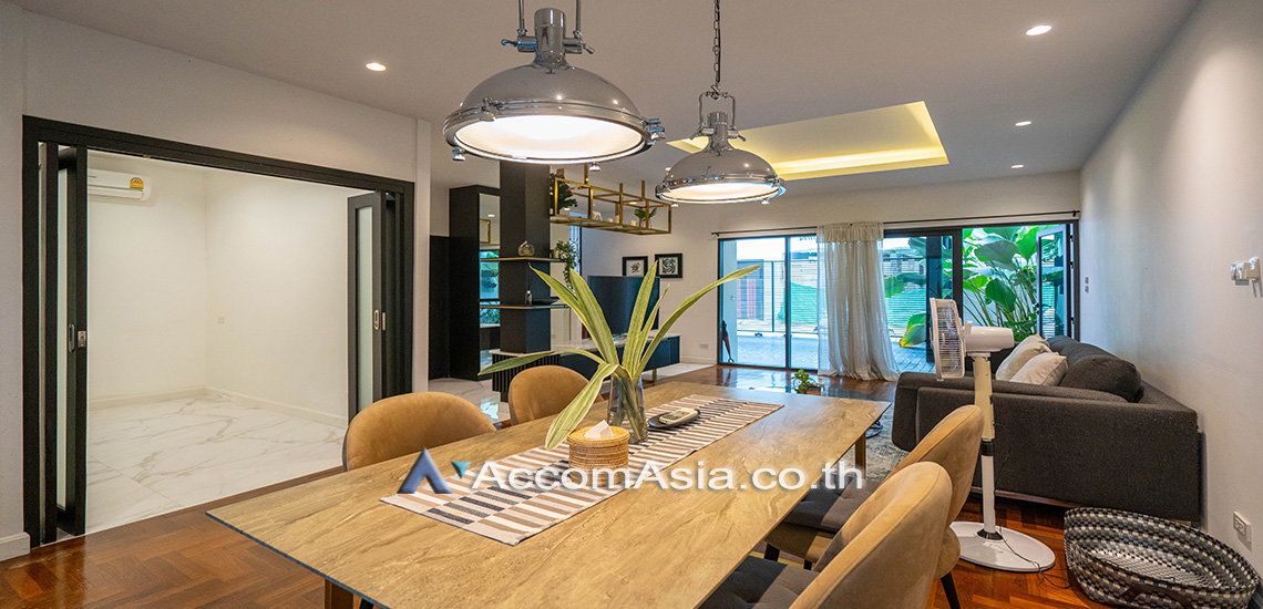 รูป 🔼🔽 AccomA 📩  3 BR Townhouse in Khlong Tan Nuea (AA23160) - รูปที่ 3/14