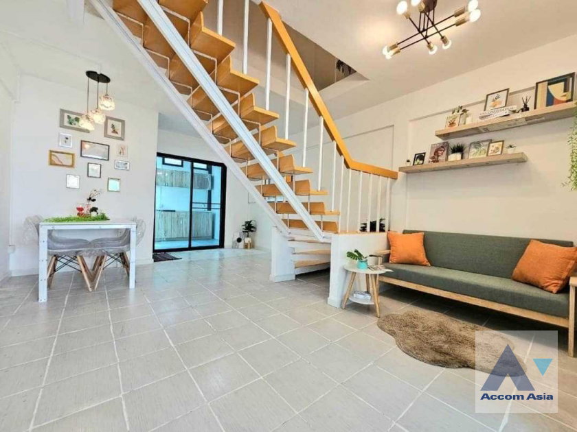 picture 🔼🔽 AccomA 📩 5 BR House @The City Sukhumvit Bangna (AA36396) - 1/15