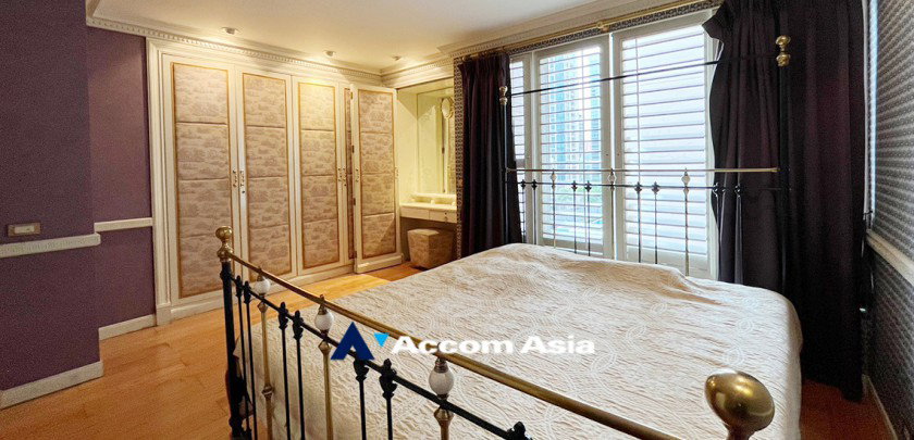 รูป 🔼🔽 AccomA 📩 Luxury condo for sale in Bangkok with spacious open-plan layout and classic built-in design - รูปที่ 9/20