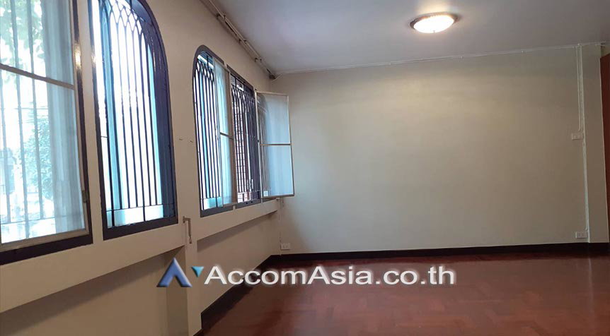รูป 🔼🔽 AccomA 📩 Home Office 4 BR Townhouse in Chong Nonsi (AA16796) - รูปที่ 16/19