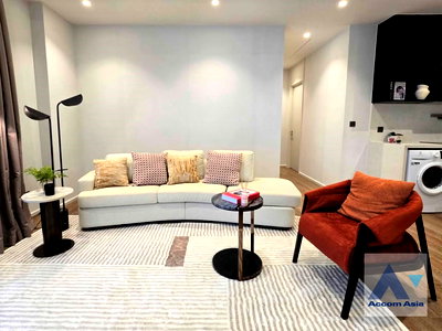 คอนโดให้เช่า : 🔼🔽 AccomA 📩 Fully Furnished,Pet friendly 2 BR Condominium @MUNIQ Langsuan (AA43854)