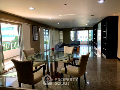 เช่าคอนโด BTS ช่องนนทรี : คอนโด 3-ห้องนอน ที่ สาธร พาร์ค เพลส คอนโดมิเนียม ใกล้ MRT ลุมพินี (ID 1885861)