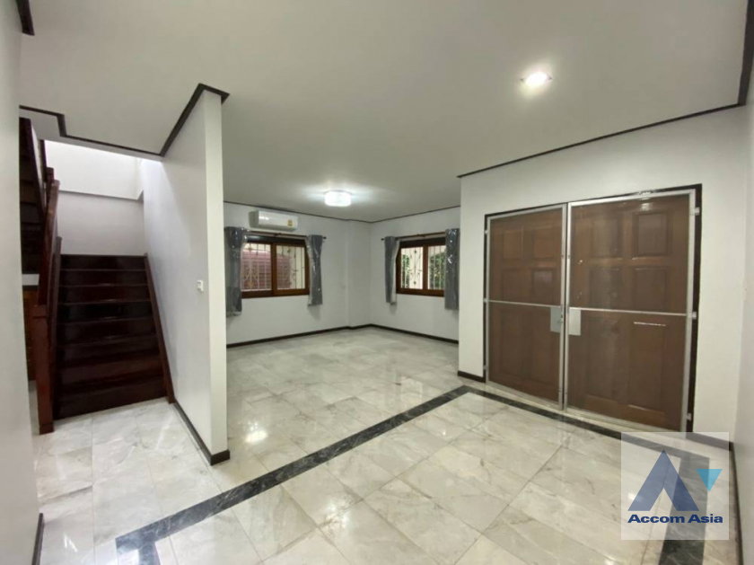 picture 🔼🔽 AccomA 📩 4 BR House in Phaya Thai (AA36594) - 2/9