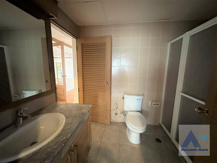 picture 🔼🔽 AccomA 📩  4 BR Condominium @Tower Park (21328) - 20/20