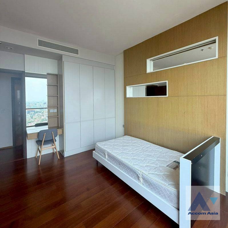 picture 🔼🔽 AccomA 📩  2 BR Condominium @Quattro Thonglor (AA26892) - 8/13