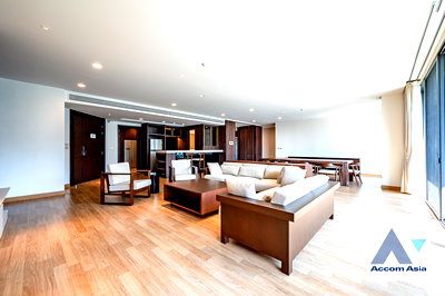 Condos for rent Soi On Nut (Sukhumvit 77) : 🔼🔽 AccomA 📩 Pet friendly 3 BR Condominium @Park Court Sukhumvit 77 (AA31794)