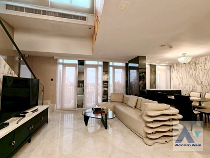 รูปภาพ 🔼🔽 AccomA 📩  Elegant condominium with chandeliers and classic interiors in Yen Akat (AA34008)