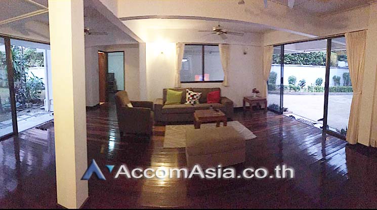 picture 🔼🔽 AccomA 📩 Pet friendly 3 BR House in Khlong Tan Nuea (90203) - 4/7