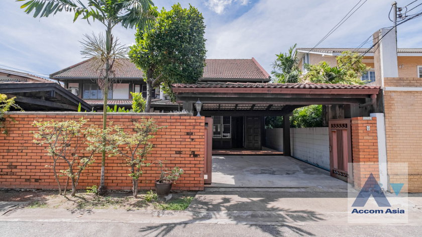 picture 🔼🔽 AccomA 📩 Pet friendly,Home Office 3 BR House in Phra Khanong Nuea (2314026) - 4/20