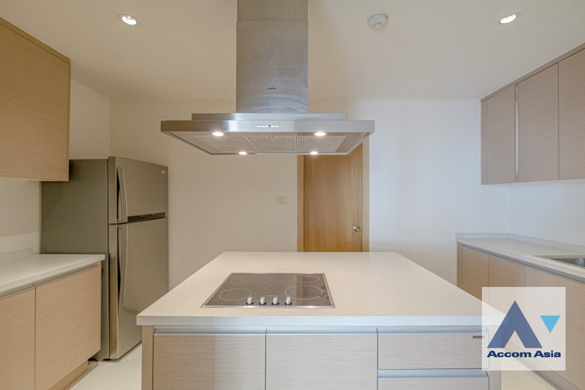 picture 🔼🔽 AccomA 📩 Minimal-style condo with private pool in the Sathorn area (AA41025) - 7/20