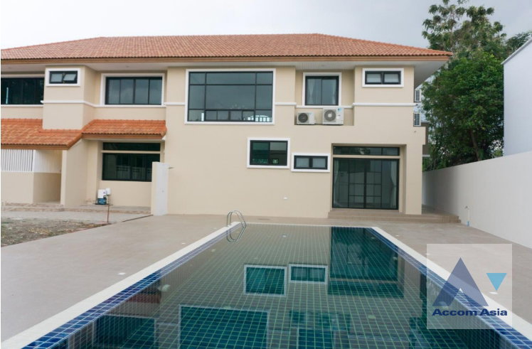 รูป 🔼🔽 AccomA 📩 Private Swimming Pool 5 BR House @Panya Pattanakarn Village (AA31053) - รูปที่ 1/17