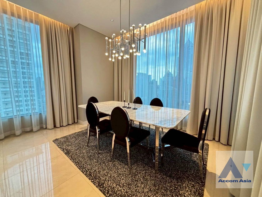 รูป 🔼🔽 AccomA 📩  2 BR Condominium @Sindhorn Residence (AA45451) - รูปที่ 4/15