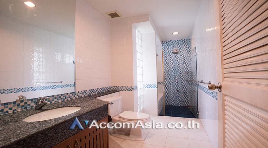 รูป 🔼🔽 AccomA 📩 Classic home with garden views and private pool retreat (50065) - รูปที่ 13/17