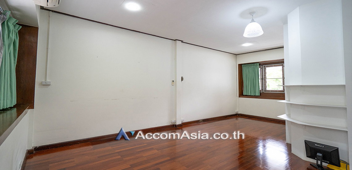 picture 🔼🔽 AccomA 📩 Classic detached home with garden and spacious interior in Sathorn (AA29914) - 11/20