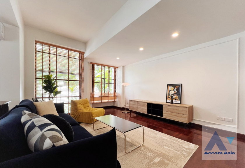 picture 🔼🔽 AccomA 📩  4 BR Townhouse @ (AA30585) - 1/14