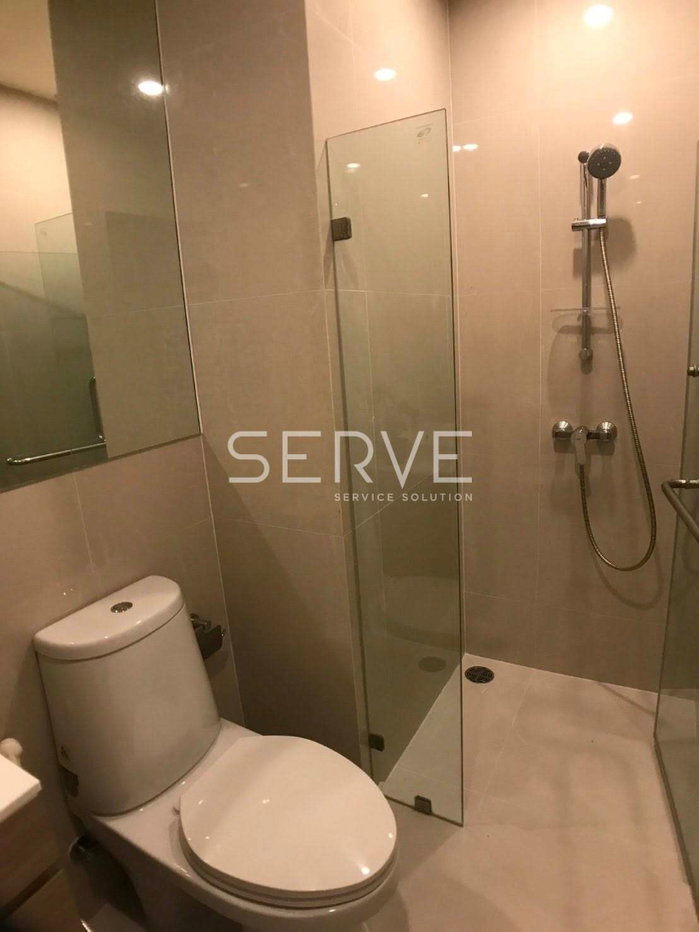 รูป  🔥15K- 1นอน ชั้นสูงสุดๆ 30+ วิวดีมาก ห้องแต่งครบ เฟอร์แน่นมาก พร้อมอยู่ คอนโดทำเลดี ใกล้ MRT ศูนย์วัฒนธรรม   @ Noble Revolve Ratchada  - รูปที่ 6/6