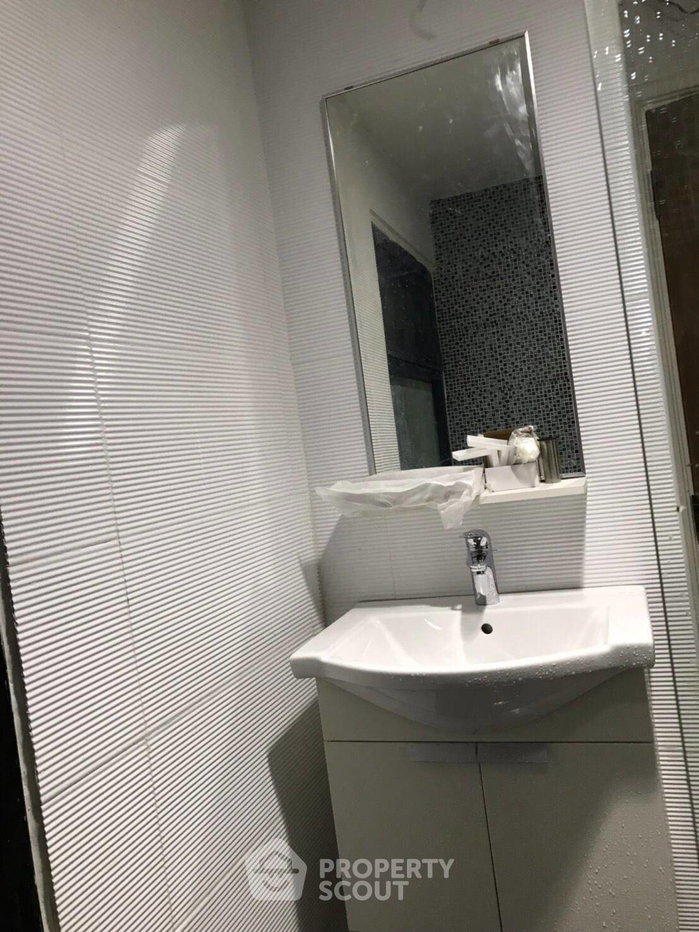 รูป คอนโด 2-ห้องนอน ที่ สาธร การ์เด้นส์ ใกล้ MRT สีลม (ID 904162) - รูปที่ 10/15