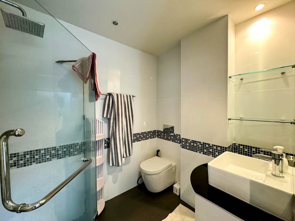 รูป 1 Bedroom Condominium for Sale at VN Residence 3, Pratumnak - รูปที่ 10/10