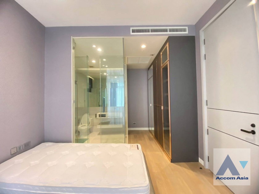 รูป 🔼🔽 AccomA 📩  Elegant condominium with soft interiors and skyline views in Sukhumvit (AA43540) - รูปที่ 10/19