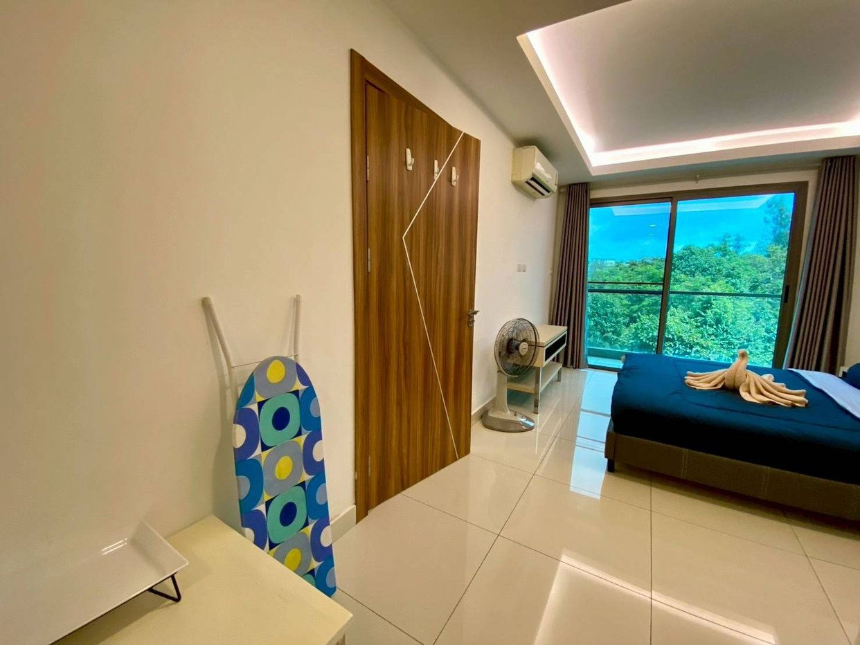 รูป 1 Bedroom Condo for Sale in Pattaya at Laguna Beach Jomtien 2 - รูปที่ 11/15
