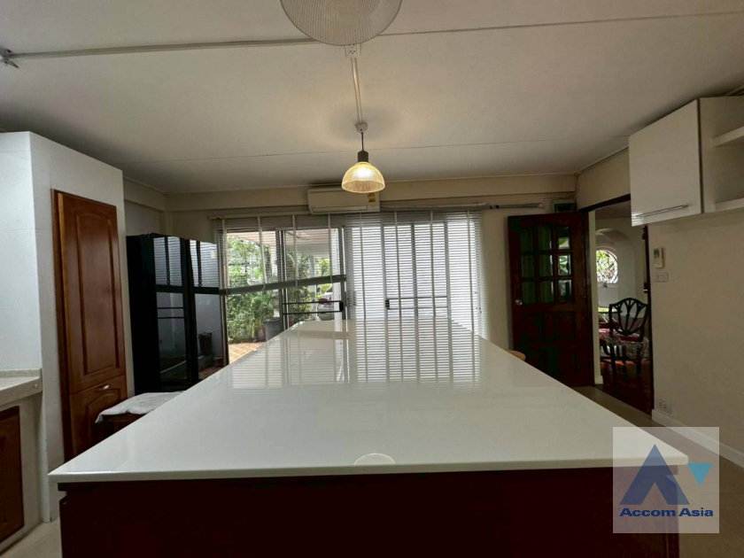 picture 🔼🔽 AccomA 📩 4 BR House @Panya Pattanakarn Village (97322) - 15/20