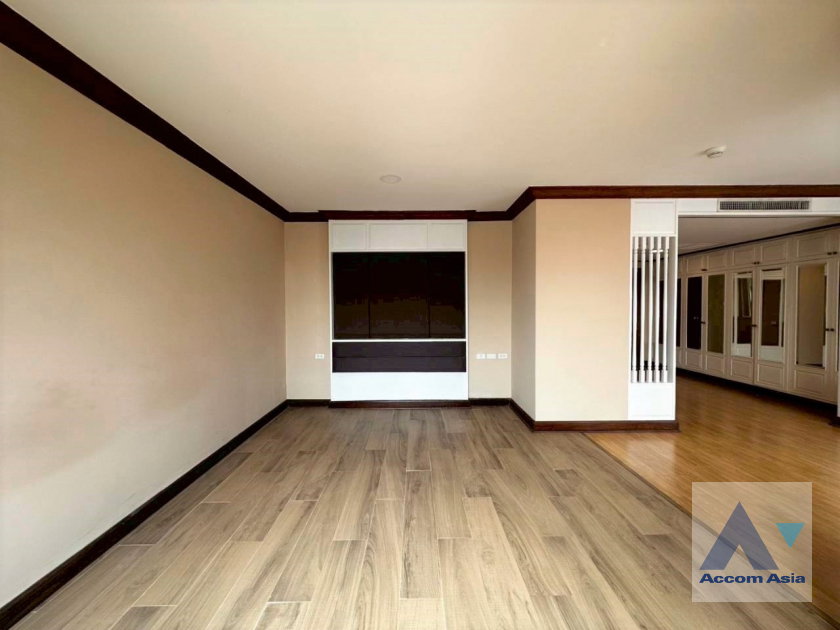 รูป 🔼🔽 AccomA 📩  3 BR Condominium @Somkid Gardens (1510365) - รูปที่ 4/20