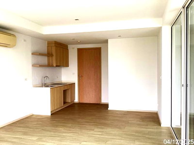 Condos for sale : CONDO 76.63 Sq.m. Cha-Am Petchburi for 7.6M