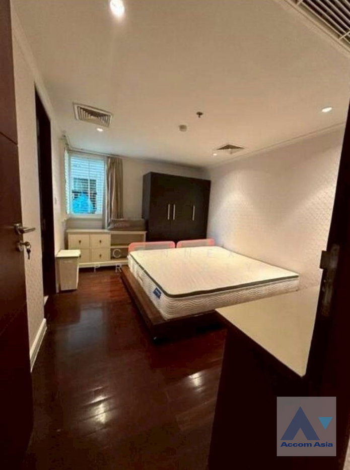 picture 🔼🔽 AccomA 📩  4 BR Condominium @The Oleander Sukhumvit 11 (AA45471) - 3/4