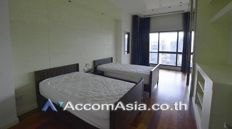รูป 🔼🔽 AccomA 📩 Elegant duplex with skyline views in Sukhumvit (21374) - รูปที่ 9/13