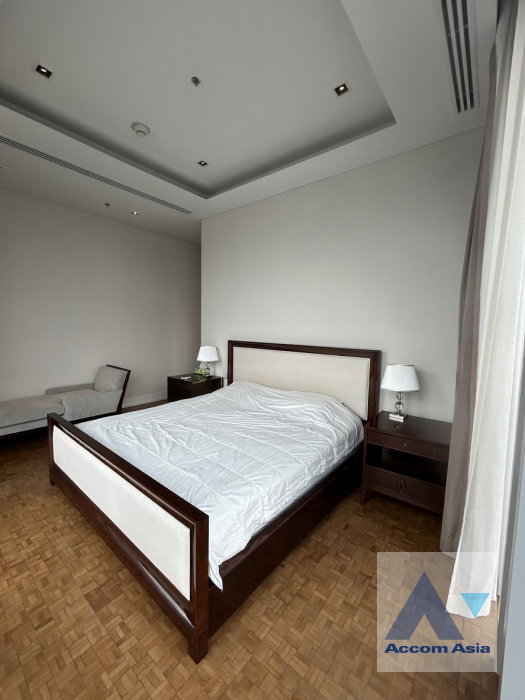 รูป 🔼🔽 AccomA 📩  3 BR Condominium @The Ritz Carlton Residences (AA42034) - รูปที่ 11/11