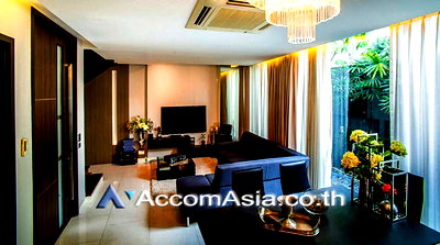 Houses for rent BTS Phra Khanong : 🔼🔽 AccomA 📩  4 BR House @Residence Sukhumvit 65 (AA18070)