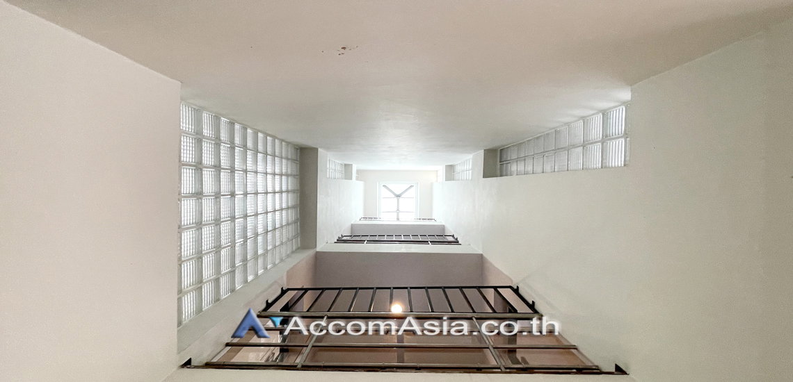 รูป 🔼🔽 AccomA 📩  3 BR Townhouse @Modern style (13000997) - รูปที่ 6/20