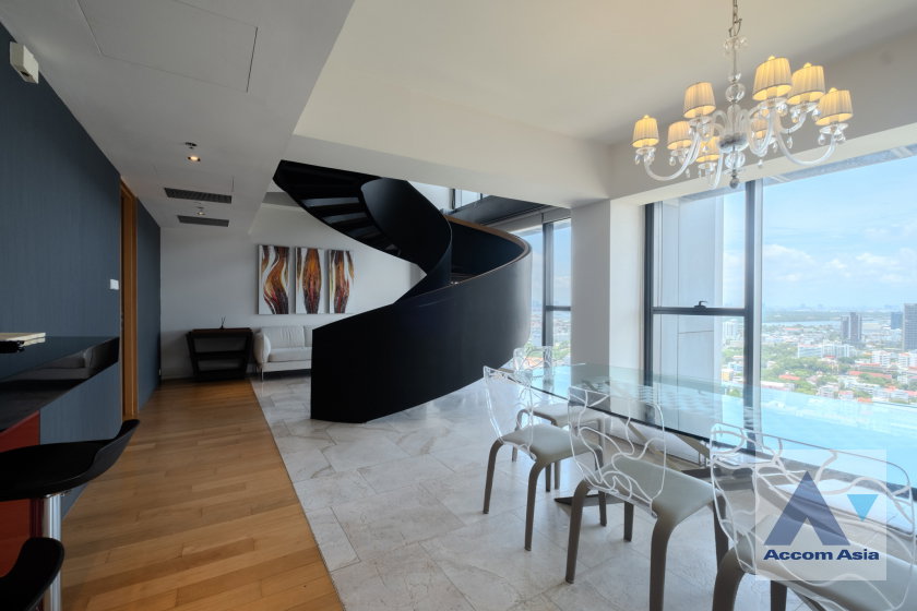 รูป 🔼🔽 AccomA 📩 Fully Furnished,Duplex Condo 4 BR Condominium @The Met Sathorn (AA40212) - รูปที่ 10/20