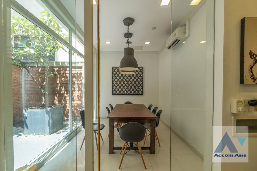 รูป 🔼🔽 AccomA 📩  3 BR House in  Lumphini (AA36589) - รูปที่ 7/20