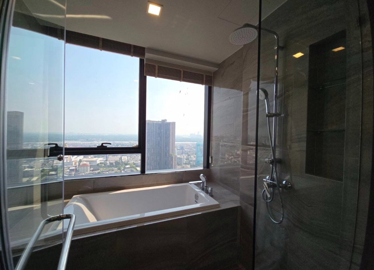 picture IDEO Q Sukhumvit 36 - 4/11