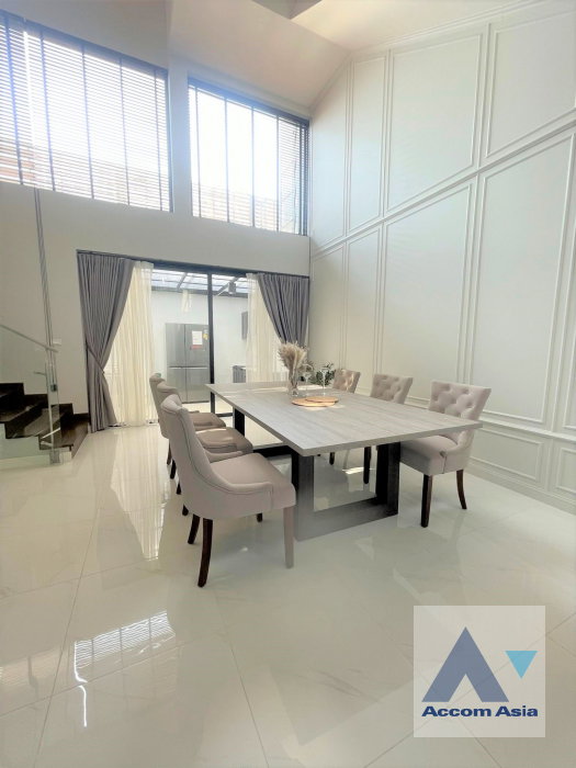 รูป 🔼🔽 AccomA 📩 Fully Furnished 4 BR Townhouse @The Park Lane Sukhumvit 105 (AA45523) - รูปที่ 5/19