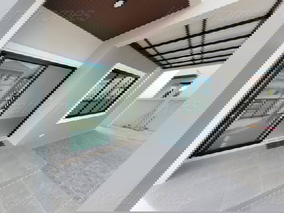 รูป บ้านสร้างใหม่ ใกล้สนามกีฬาเฉลิมพระเกียรติ 80 พรรษา - รูปที่ 8/27